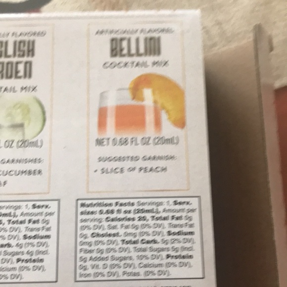 Mini flavoring bottles for Prosecco 7 out of 12 - Picture 8 of 11